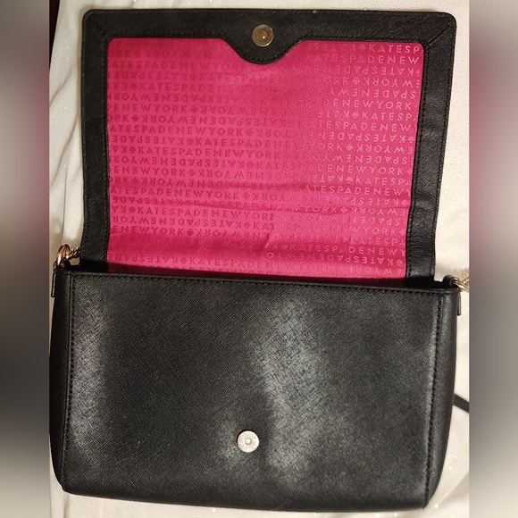 Kate Spade Vintage Chain Crossbody Black w Pink interior - Picture 14 of 14